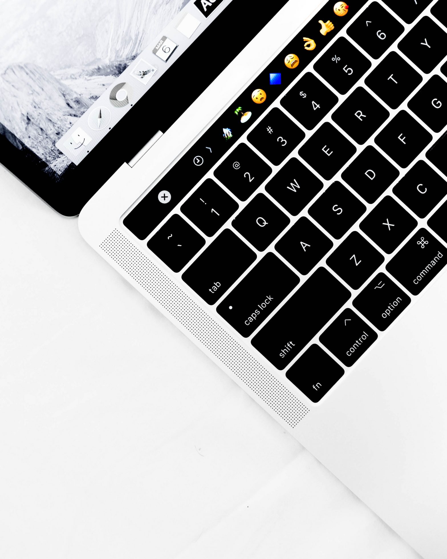 Mac Keyboard and Emojis
